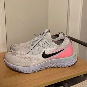 Nike Epic React Flyknit